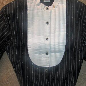 Roper women crop top tie in back has tuxedo shirt detail front